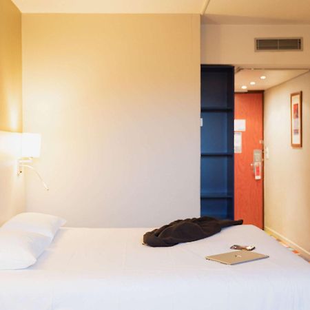 Готель Ibis Styles Lyon Sud Vienne Шасс-сюр-Рон Екстер'єр фото