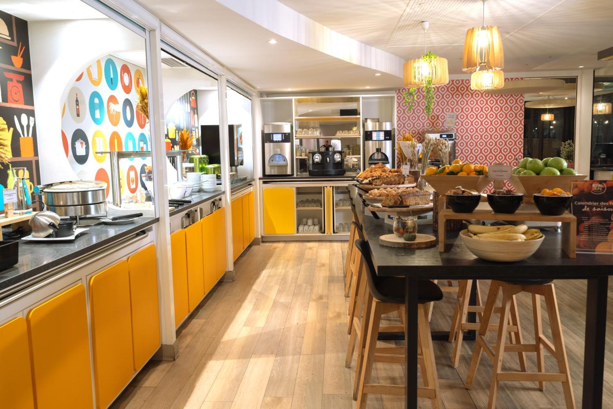 Готель Ibis Styles Lyon Sud Vienne Шасс-сюр-Рон Екстер'єр фото