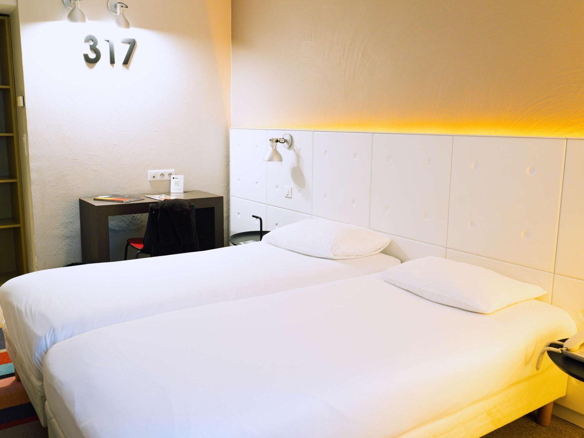 Готель Ibis Styles Lyon Sud Vienne Шасс-сюр-Рон Екстер'єр фото